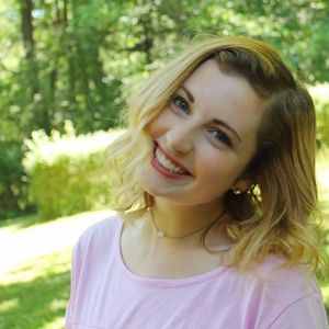 Meet your Posher, Holly